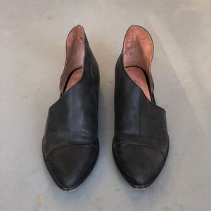 Free People Royale Flat